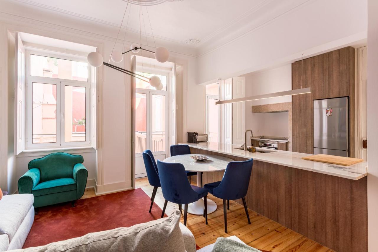 Joivy Exquisite With Patio In Graca Apartment *